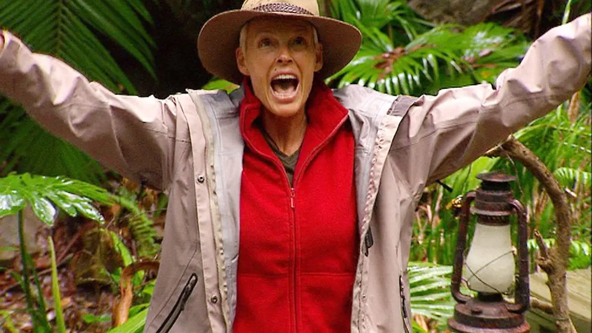 Tag 16 im Camp - Jubel bei Brigitte Nielsen. Sie ist im Finale. # Foto: RTLVerwendung der Bilder für Online-Medien ausschließlich mit folgender Verlinkung: 'Alle Infos zu 'Ich bin ein Star - Holt mich hier raus!' im Special bei RTL.de: http://www.rtl.de/cms/sendungen/ich-bin-ein-star.html'NUR ZUR EINMALIGEN VERÖFFENTLICHUNG ! KEINE WEITERGABE AN DRITTE ! KEINE VERWENDUNG NACH DEM 05.03.2012 !! KEINE ARCHIVIERUNG !Suchbegriff: Dschungelcamp