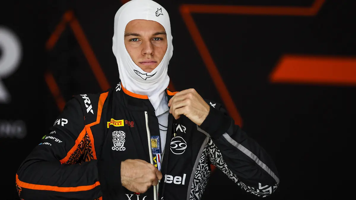 CORDEEL Amaury bel, Van Amersfoort Racing, Dallara F2, portrait during the 2nd round of the 2022 FIA Formula 2 Championship from March 25 to 27, 2022 on the Jeddah Corniche Circuit, in Jeddah, Saudi Arabia - AUTO - FORMULA 2 2022 - JEDDAH DPPI/Panoramic PUBLICATIONxNOTxINxFRAxITAxBEL 03322003_AV6_4533.JPG_ 