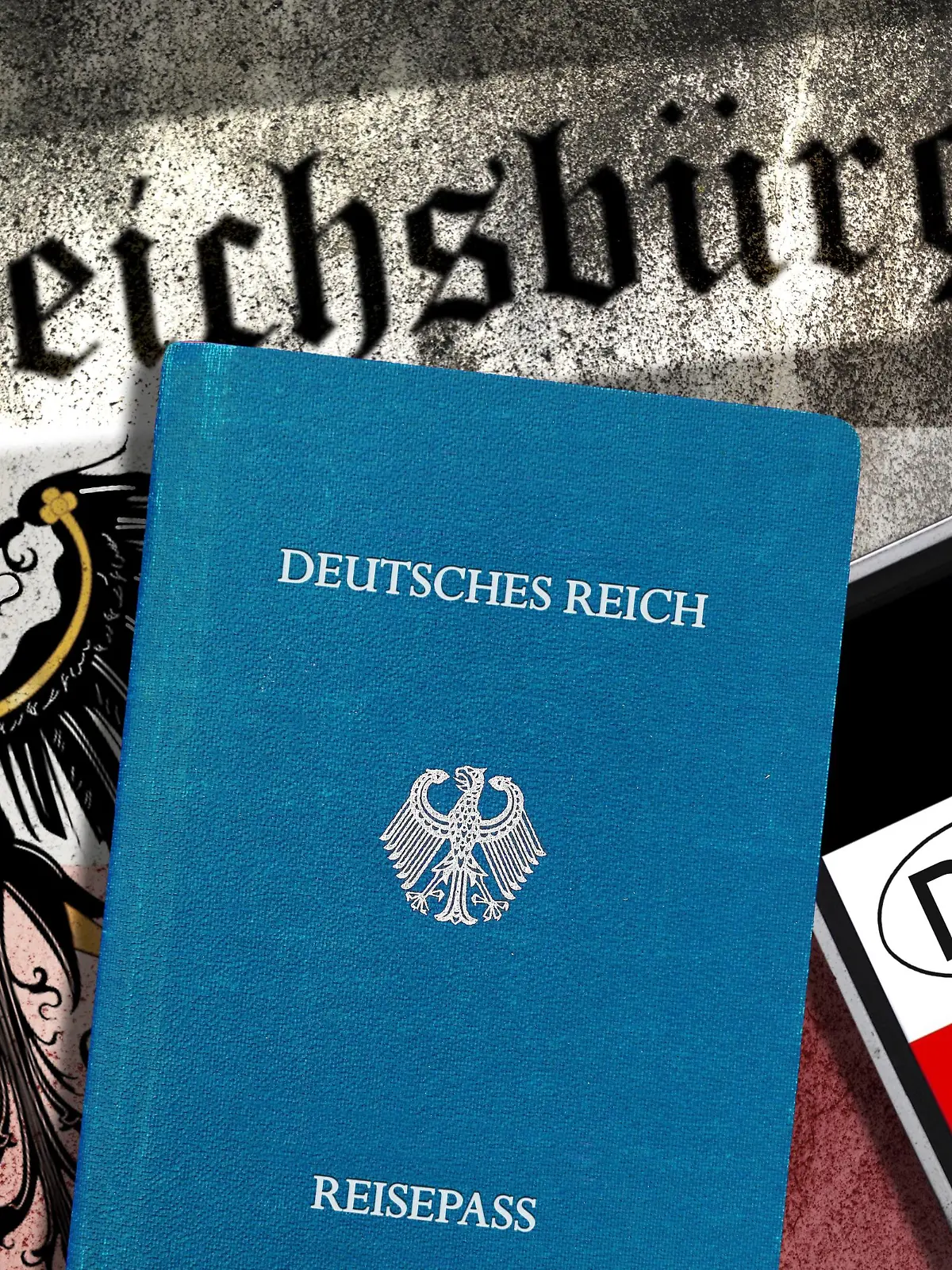 Reichsbürger-Pässe, Reichsadler und Reichsbürger-Nummernschild, Symbolfoto *** Empire citizen passports Imperial Eagle and imperial civil license plate icon photo  