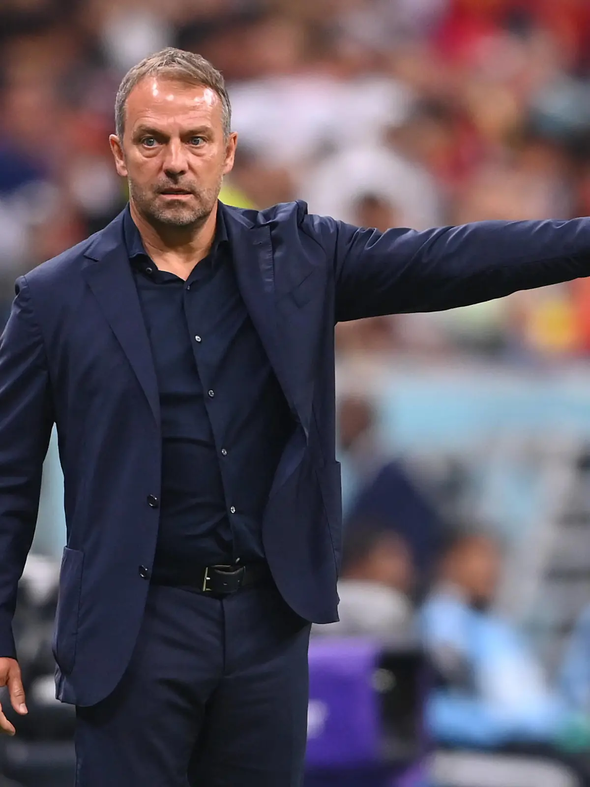  FUSSBALL WM 2022 VORRUNDE GRUPPE E Spanien - Deutschland 27.11.2022 Bundestrainer Hansi Flick Deutschland *** FOOTBALL World Cup 2022 PRE-ROUND ROUND GROUP E Spain Germany 27 11 2022 national coach Hansi Flick Germany