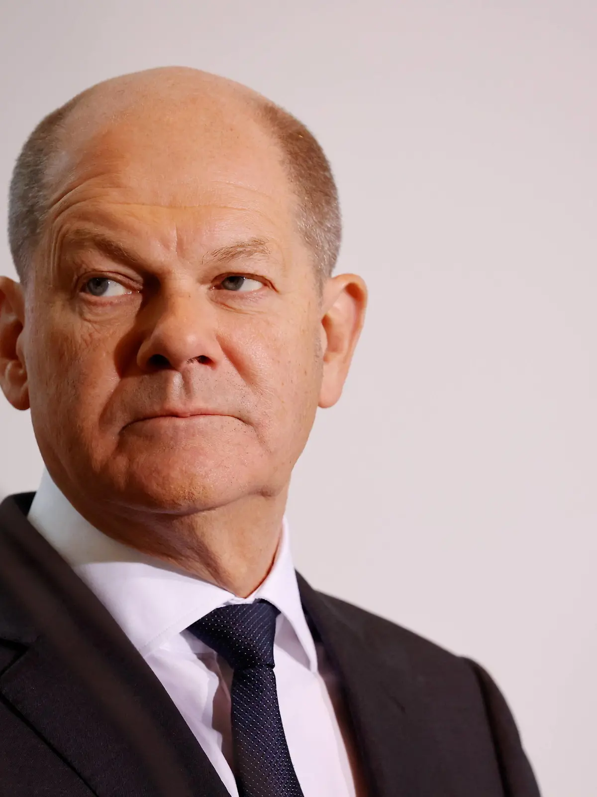  Olaf Scholz, Bundeskanzler, Deutschland, Berlin, Bundeskanzleramt, Pressestatements des BK und Prof. Jutta Allmendinger anlässlich der Übergabe der Empfehlungen des Gender Equality Advisory Councils *** Olaf Scholz, Federal Chancellor, Germany, Berlin, Federal Chancellery, Press statements by the BK and Prof Jutta Allmendinger on the occasion of the handover of the Gender Equality Advisory Councils recommendations.