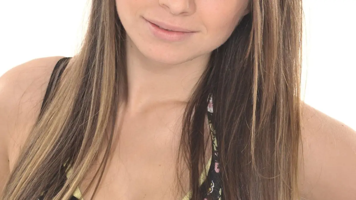 Tanja Seefeld (Senta-Sofia Delliponti)