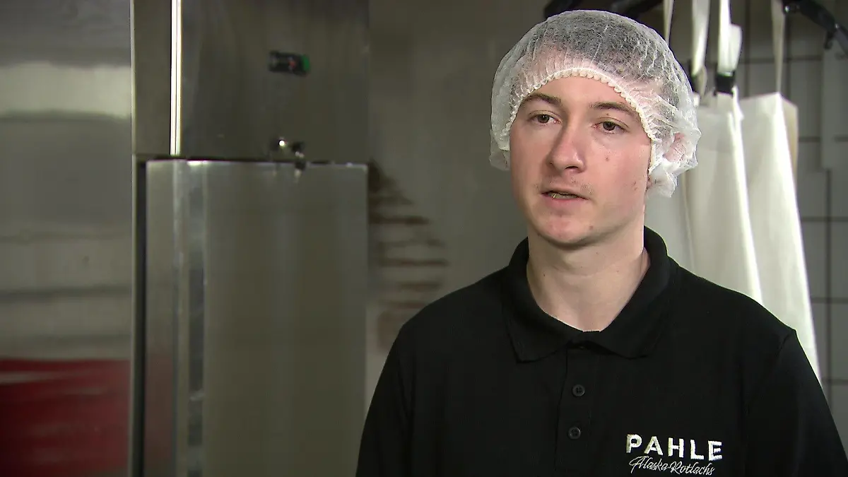 Marco Steinbrecher, Zuständig für Marketing der Lachsräucherei Pahle.