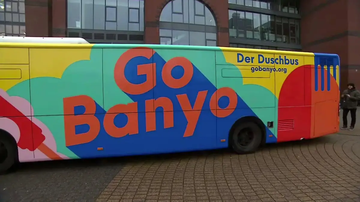 Der Duschbus "Go Banyo" fährt seit 2019 durch Hamburg