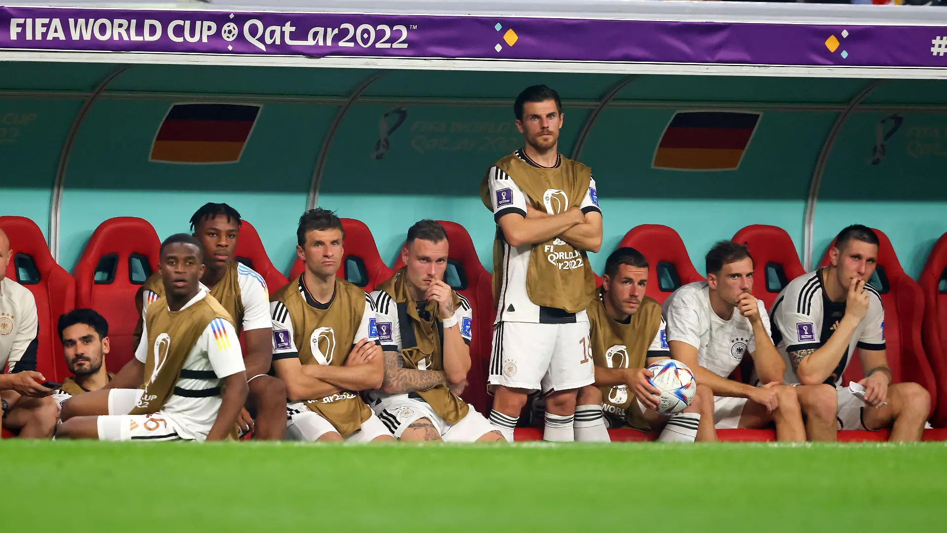 FIFA World Cup Qatar 2022 Group E match between Costa Rica and Germany at Al Bayt Stadium on December 01, 2022 in Al Khor, Qatar. Costa Rica Deutschland enttäuscht nach dem Ausscheiden deutsche Bank Ilkay Guendogan of Germany Youssoufa Moukoko of Germany Armel Bella Kotchap of Germany Thomas Mueller of Germany David Raum of Germany Jonas Hofmann of Germany Christian Guenter of Germany Leon Goretzka of Germany Niklas Suele of Germany Fussball WM 2022 in Qatar FIFA Football World Cup 2022 Copyright by : sampics Photographie