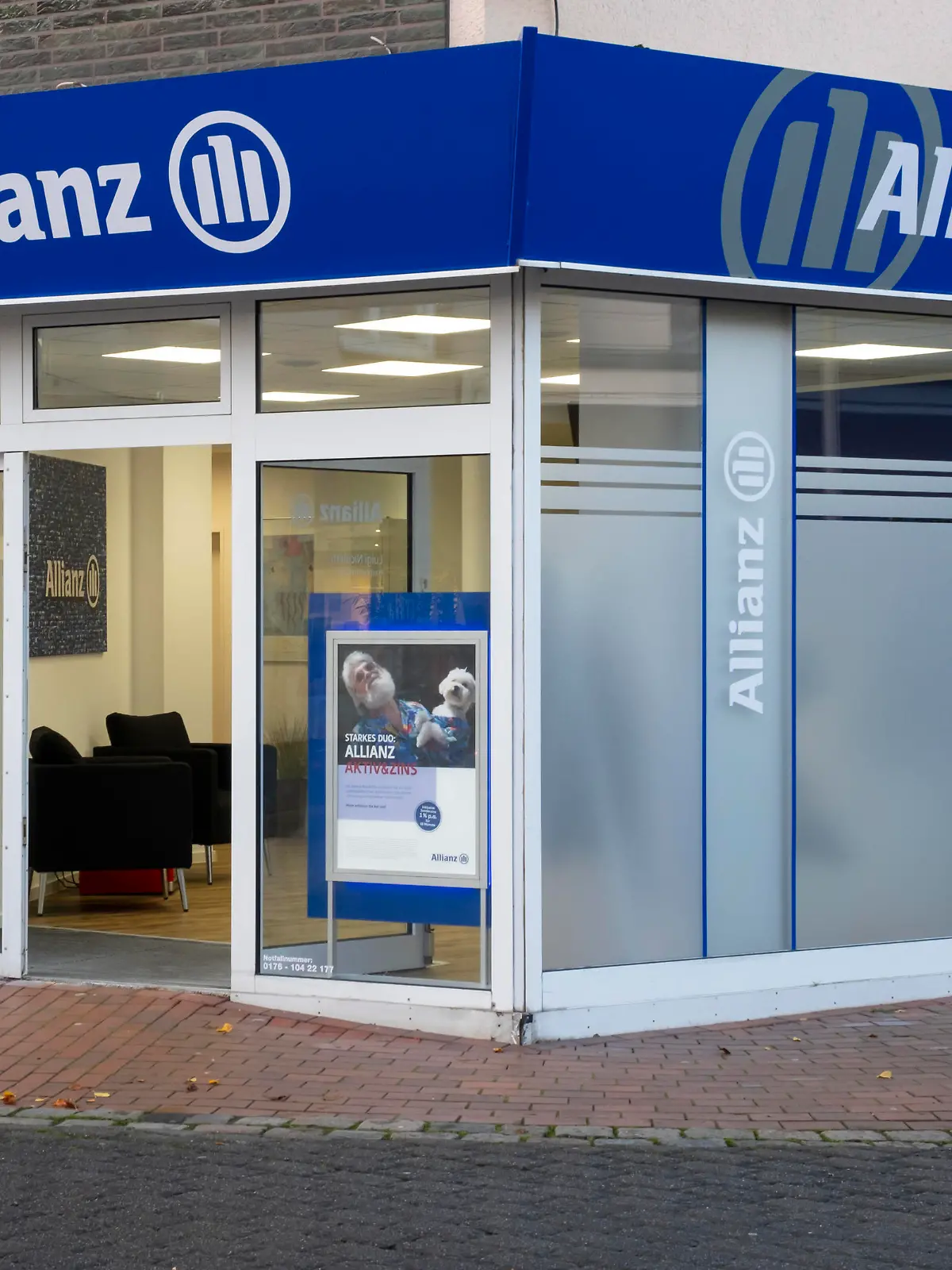 Filiale der Allianz Versicherung, Kamen, Nordrhein-Westfalen, Deutschland, Europa