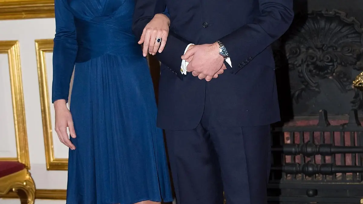 The official photocall to announce to mark the engagement of Prince William and Kate Middleton at St James Palace.London, England - 16.11.10Mandatory Credit: Anwar Hussein/WENN.com