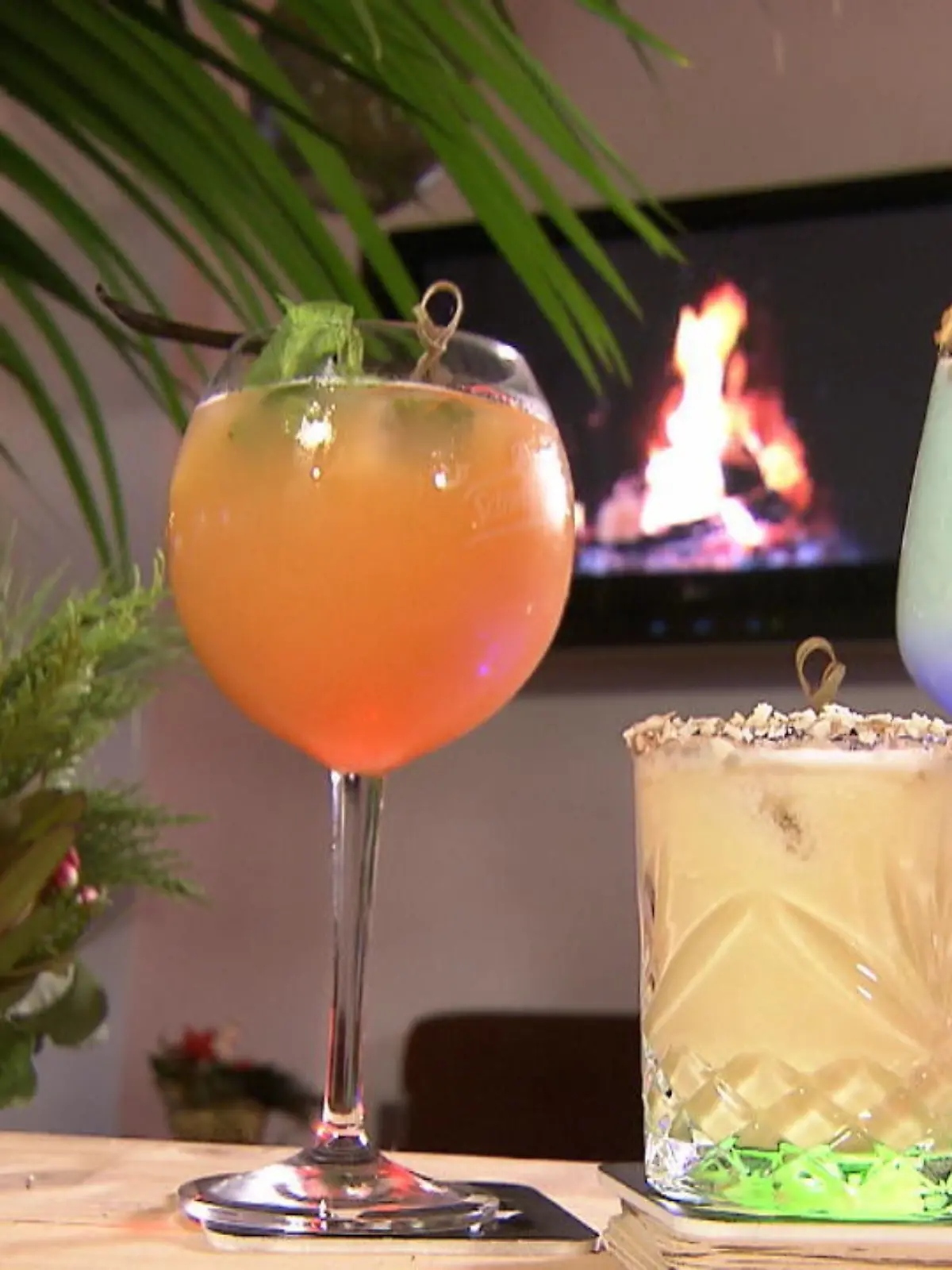 Bild zu: "Rezepte für leckere Weihnachtsdrinks"