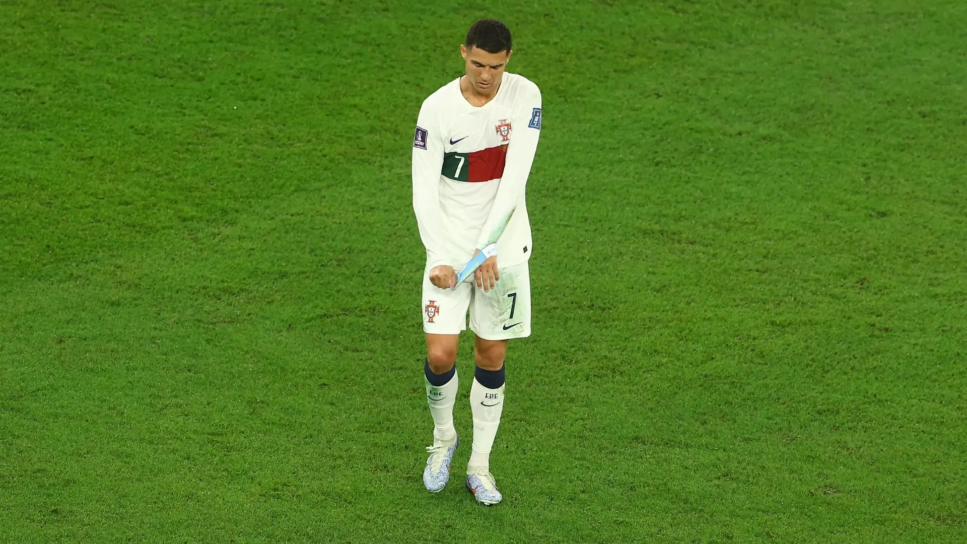  Mandatory Credit: Photo by Kieran McManus/Shutterstock 13640440be Cristiano Ronaldo of Portugal. Korea Republic v Portugal, FIFA World Cup, WM, Weltmeisterschaft, Fussball 2022, Group H, Football, Education City Stadium, Doha, Qatar - 02 Dec 2022 Editorial Use Only Korea Republic v Portugal, FIFA World Cup 2022, Group H, Football, Education City Stadium, Doha, Qatar - 02 Dec 2022 Editorial Use Only PUBLICATIONxINxGERxSUIxAUTxHUNxGRExMLTxCYPxROUxBULxUAExKSAxONLY Copyright: xKieranxMcManus/Shutterstockx 13640440be