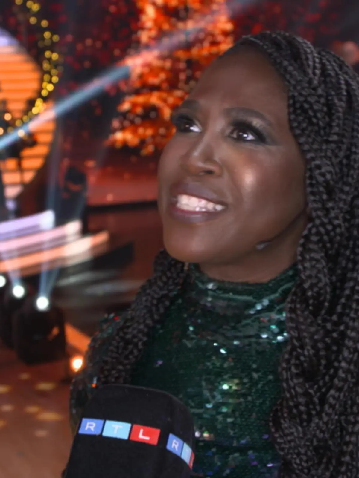 Bild zu: "Motsi Mabuse verrät ihre besonderen Feiertagspläne"