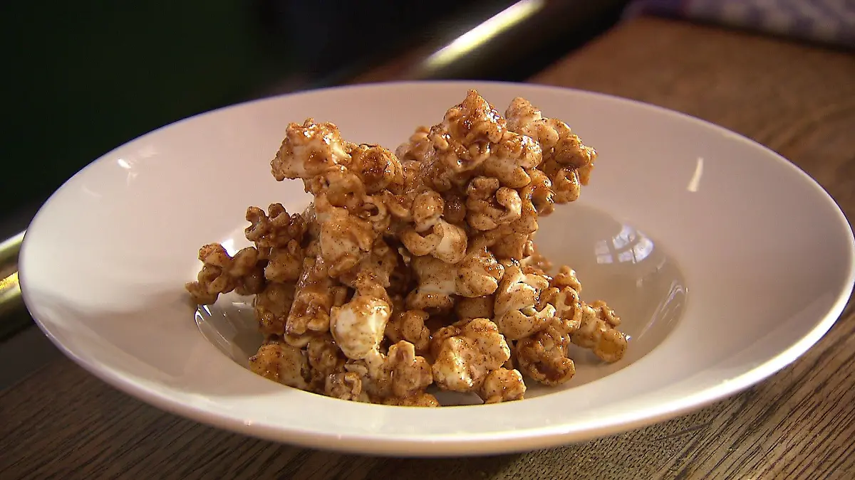 Popcorn mal ganz anders: mit Spekulatiusgewürz wird der Kinoklassiker richtig weihnachtlich