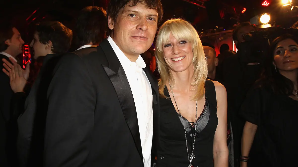 COLOGNE, GERMANY - FEBRUARY 01: Jan Ullrich and his wife Sara Ullrich attend the Lambertz Monday Night Schoko & Fashion party at the Alten Wartesaal on February 1, 2010 in Cologne, Germany. (Photo by Andreas Rentz/Getty Images)