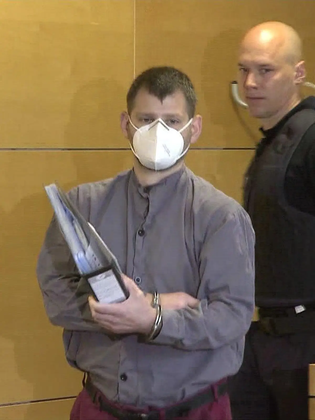 Polizistenmörder von Kusel, Andreas S., vom Landgericht Kaiserslautern zu lebenslanger Haft verurteilt.
