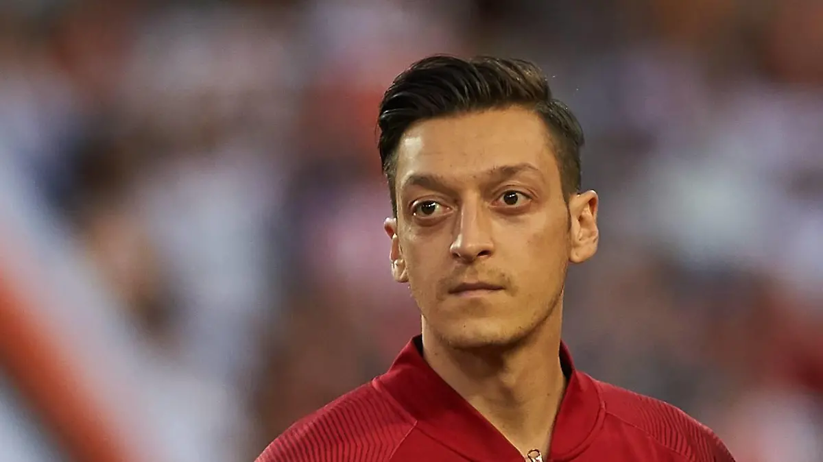 May 9, 2019 - Valencia, Valencia, Spain - Mesut Ozil of Arsenal FC during the Europa League semifinal second leg match between Valencia and Arsenal at Estadio de Mestalla on May 9, 2019 in Valencia, Spain Valencia v Arsenal - UEFA Europa League Semi Final : Second Leg PUBLICATIONxINxGERxSUIxAUTxONLY - ZUMAn230 20190509_zaa_n230_987 Copyright: xMariaxJosexSegoviax