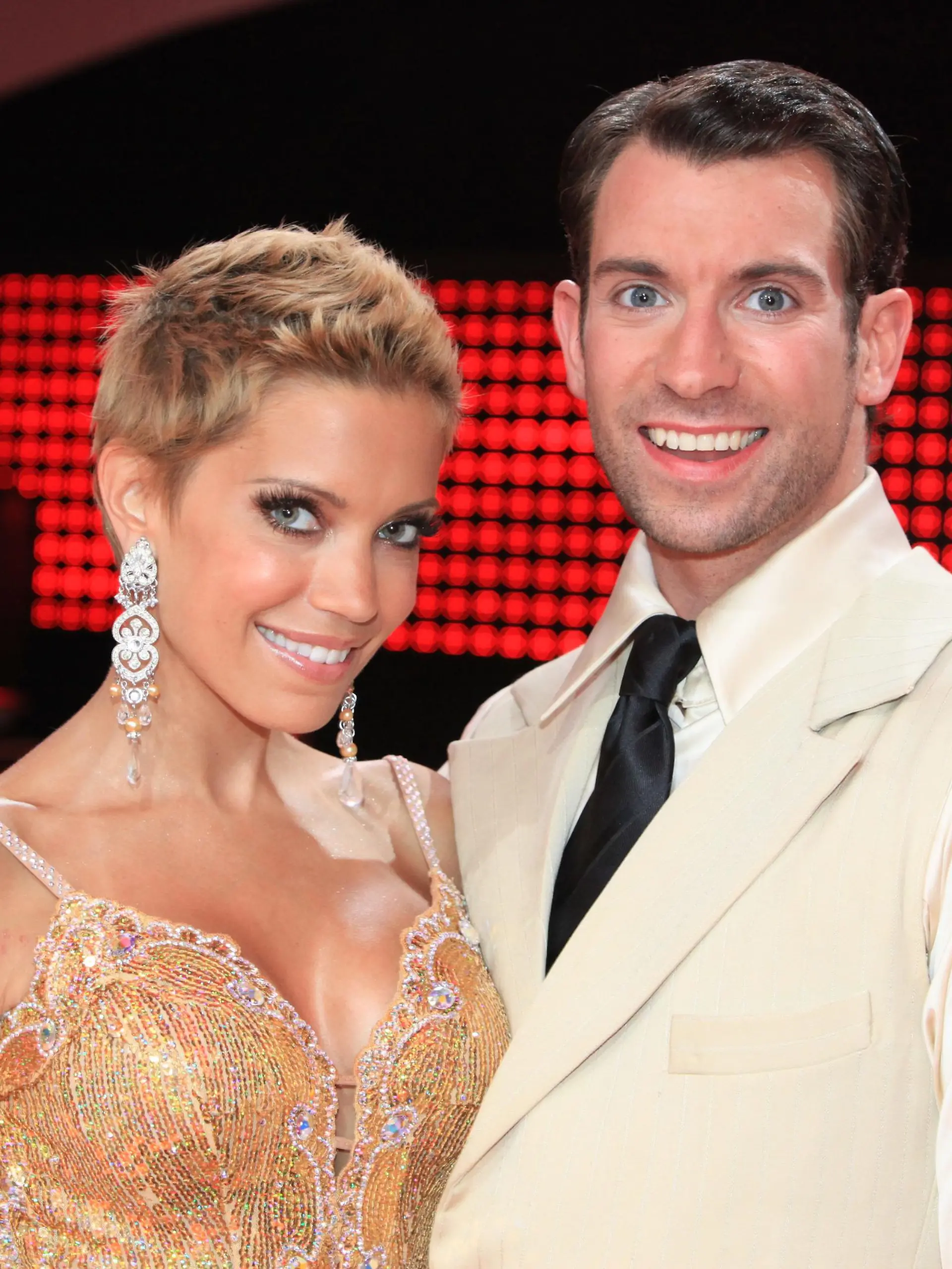 Let's Dance 2010Show 1, Berlin den 09.04.2010Fotos Andreas Friese, 0171-3625781Copyright: www.AndreasFriese.de BU: Sylvie van der Vaart und Christian Baerens 