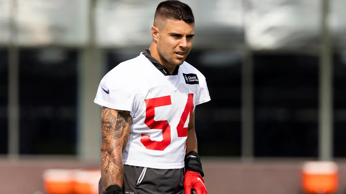 New York Giants linebacker Blake Martinez watches during the NFL football team's training camp in East Rutherford, N.J., Wednesday, July 28, 2022. (AP Photo/Julia Nikhinson)