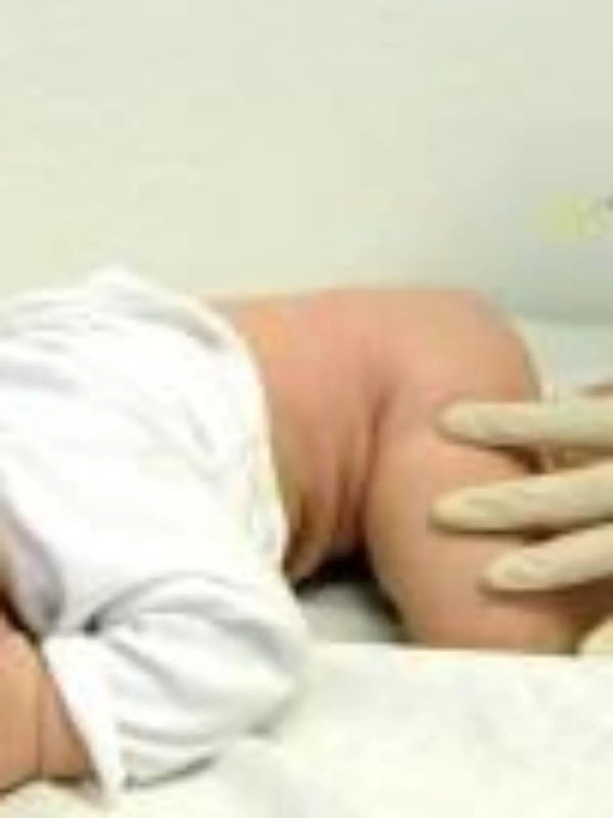Die MMR-Impfung soll dazu beitragen, die folgendschweren Kinderkrankheiten Masern, Mumps und Röteln langfristig auszurotten.
