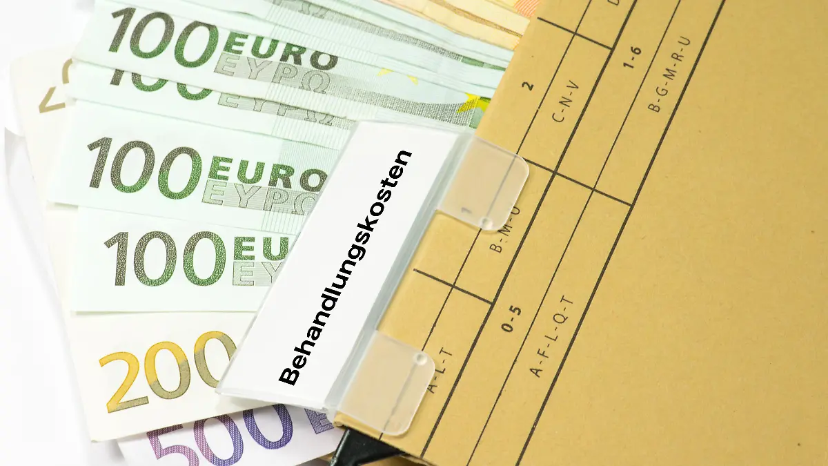 Euro-Geldscheine Und Behandlungkosten