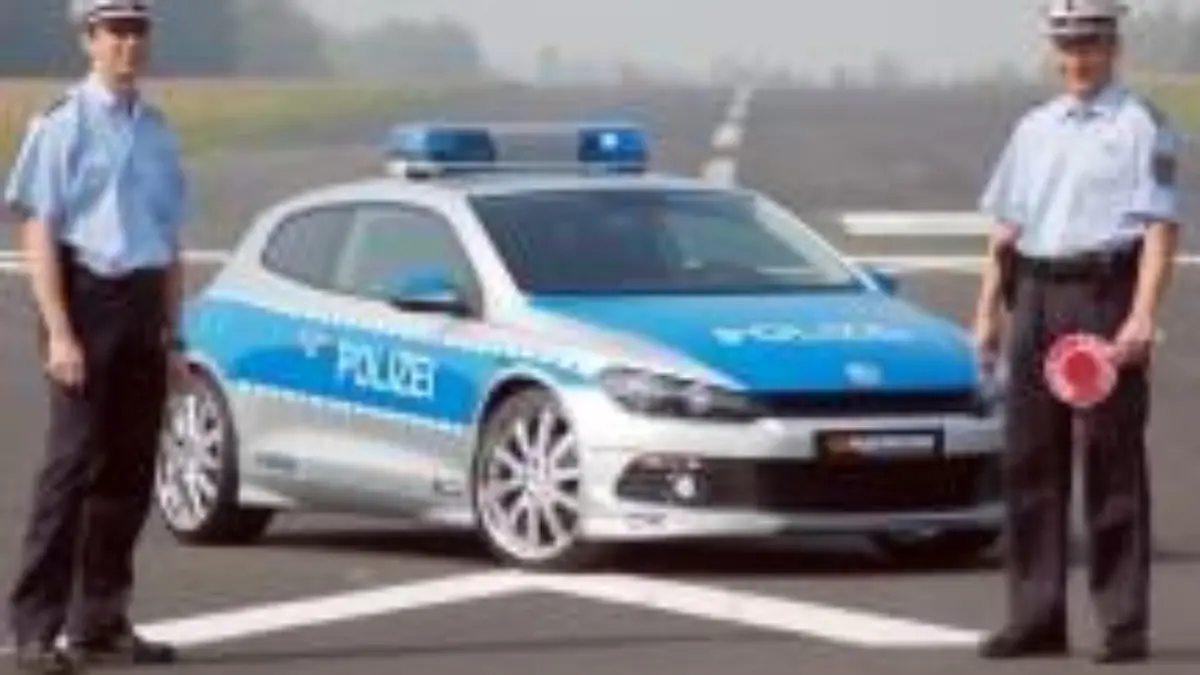unbekannt