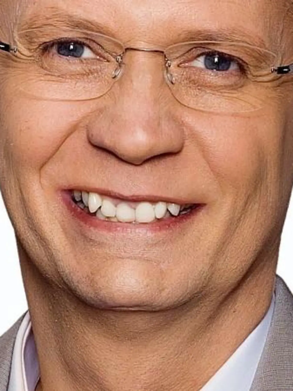 unbekannt
