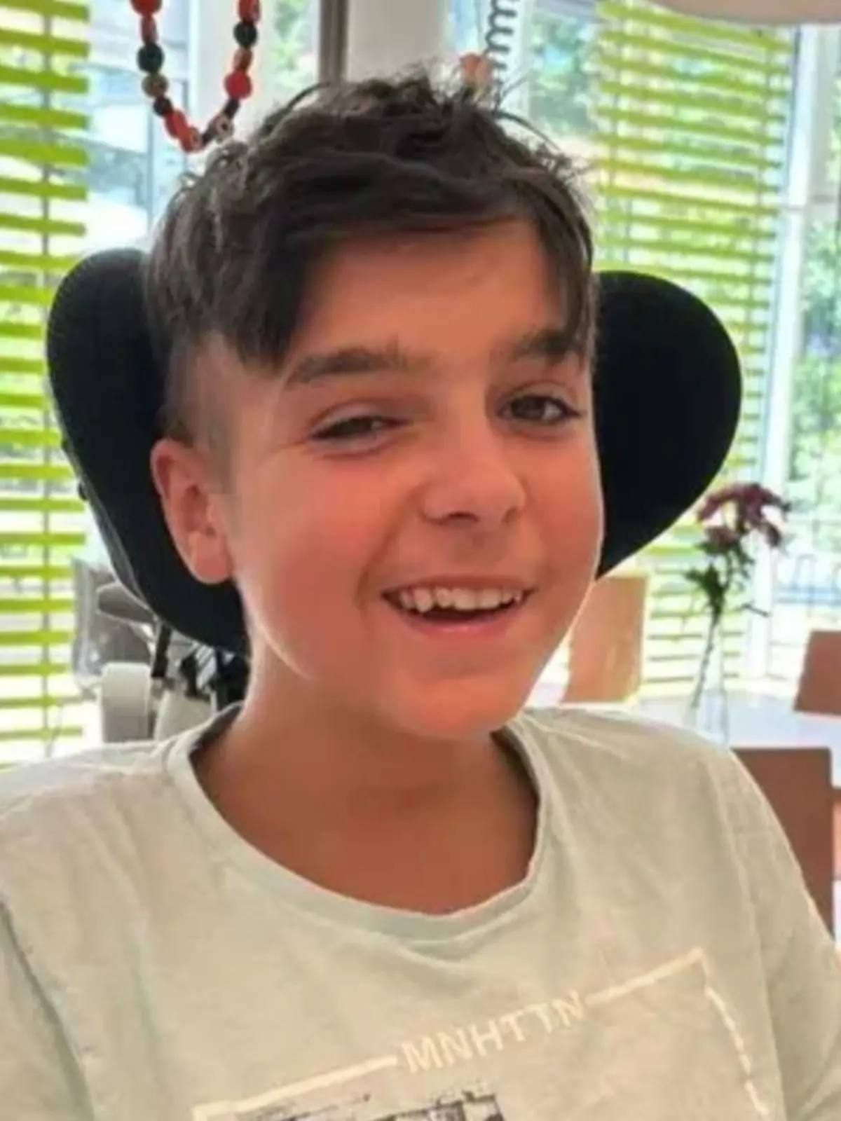 Nicole Müller sammelt Spenden via GoFundMe für den 13-jährigen Jannik, der einen aggressiven Hirntumor hat.