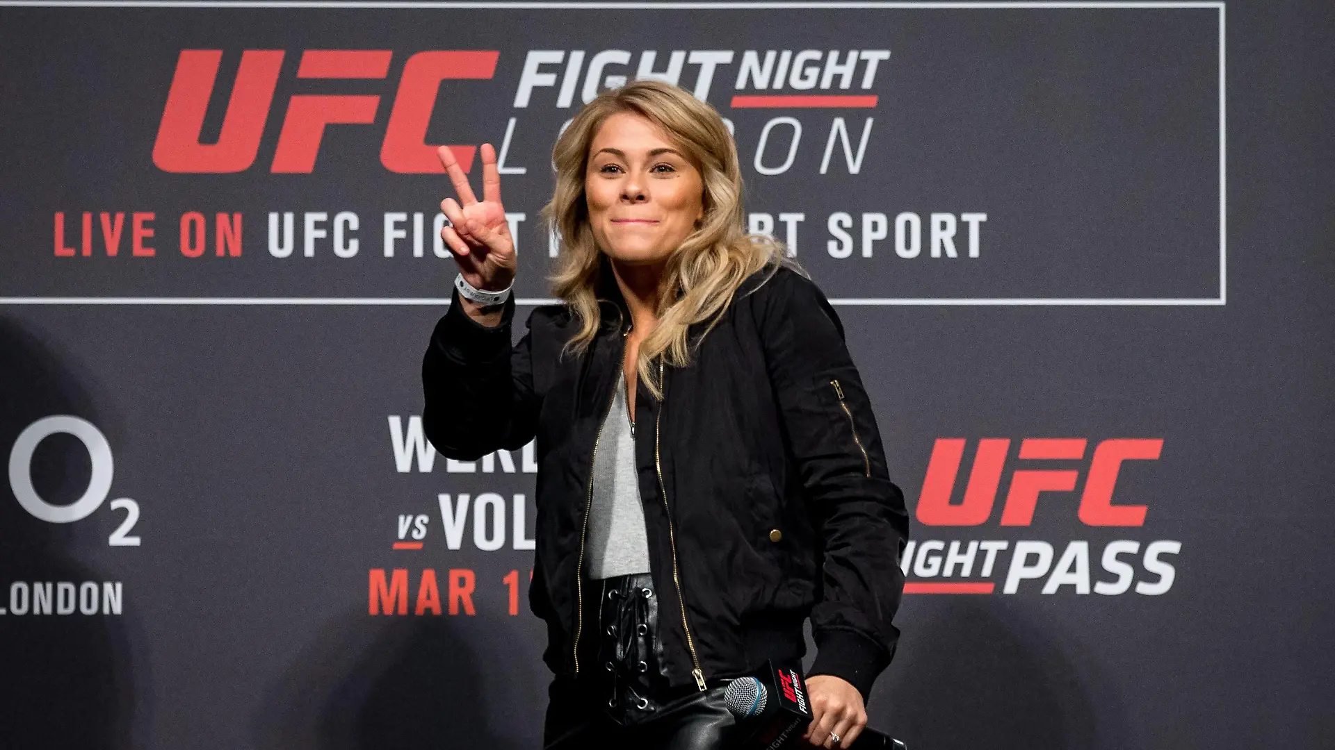Paige VanZant during the Q&A after the UFC Fight Night 127 London Weigh In s at the O2, London, England on 16 March 2018. PUBLICATIONxNOTxINxUK Copyright: xAndyxRowlandx PMI-1890-0008  