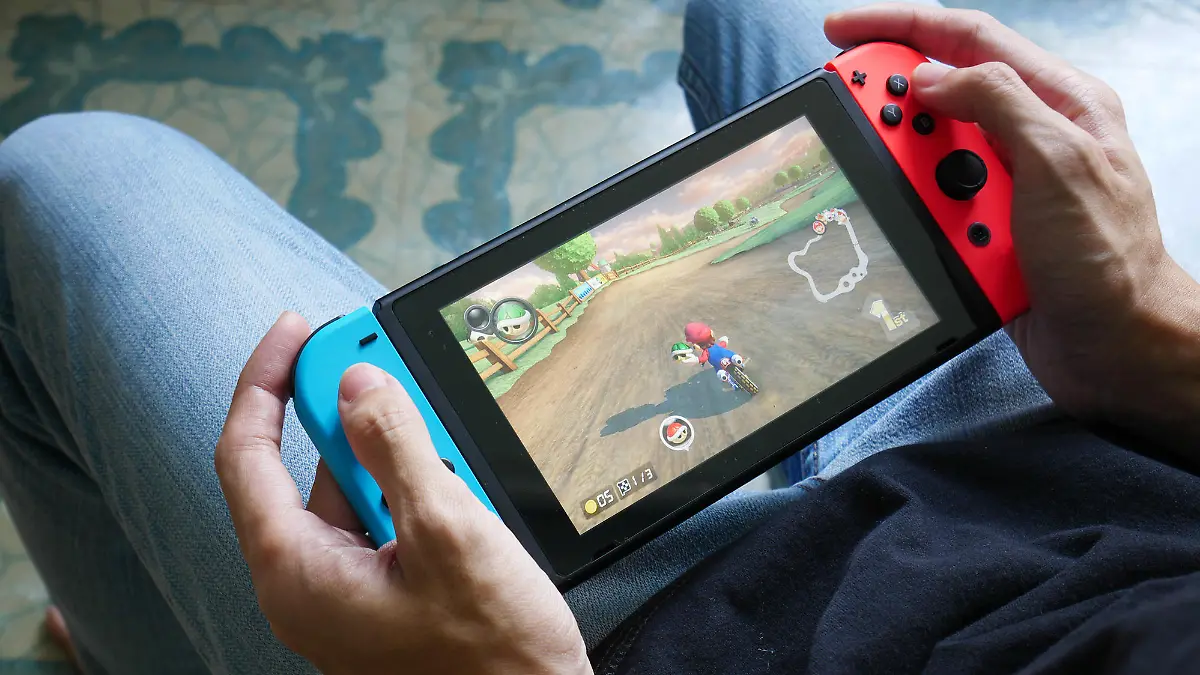 Mario Kart auf der Nintendo Switch spielen.