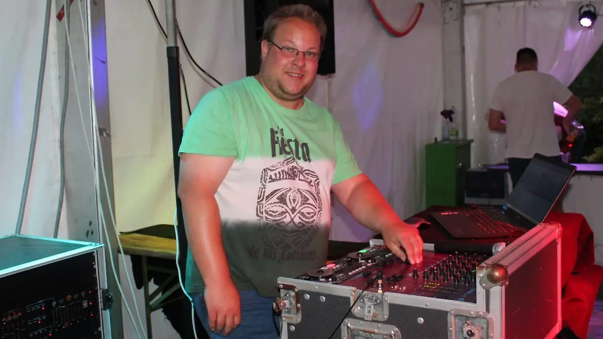 Sascha Matthies ist leidenschaftlicher Hobby-DJ.