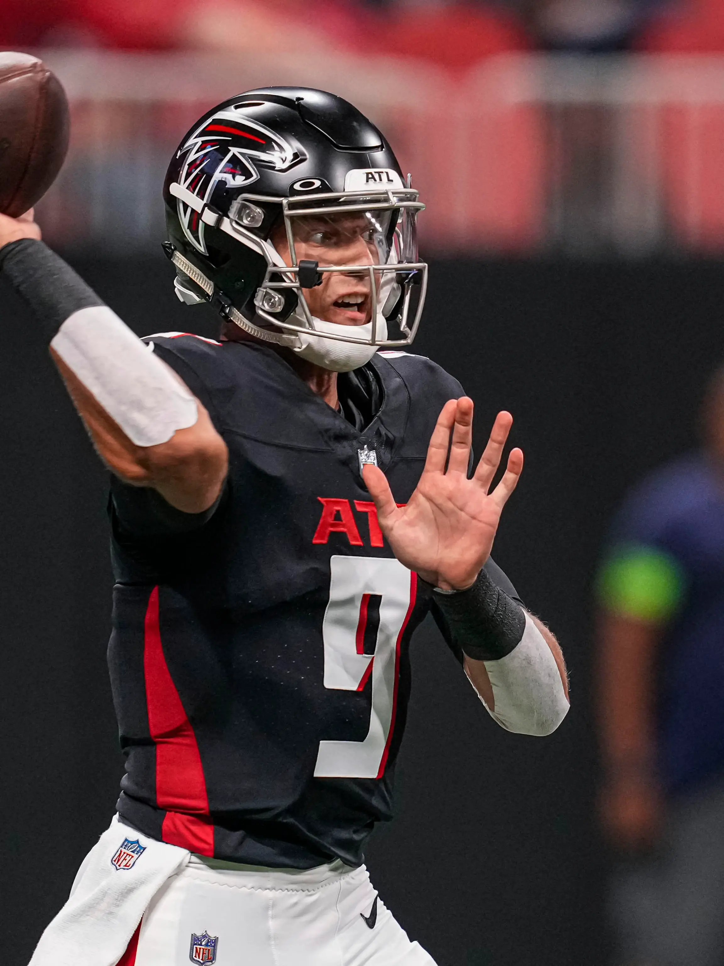 Aug 18, 2023; Atlanta, Georgia, USA; Atlanta Falcons quarterback Desmond Ridder (9) passes against the Cincinnati Bengals during the first quarter at Mercedes-Benz Stadium. Mandatory Credit: Dale Zanine-USA TODAY Sports