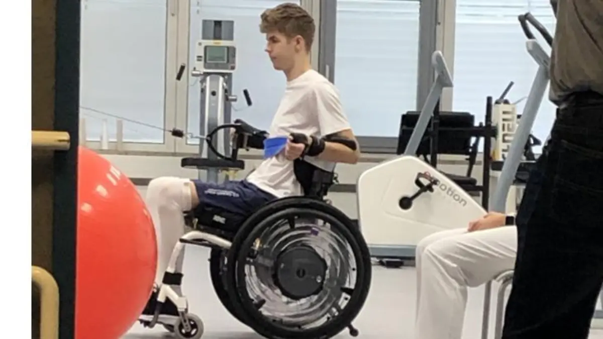 Aaron C. in Reha
