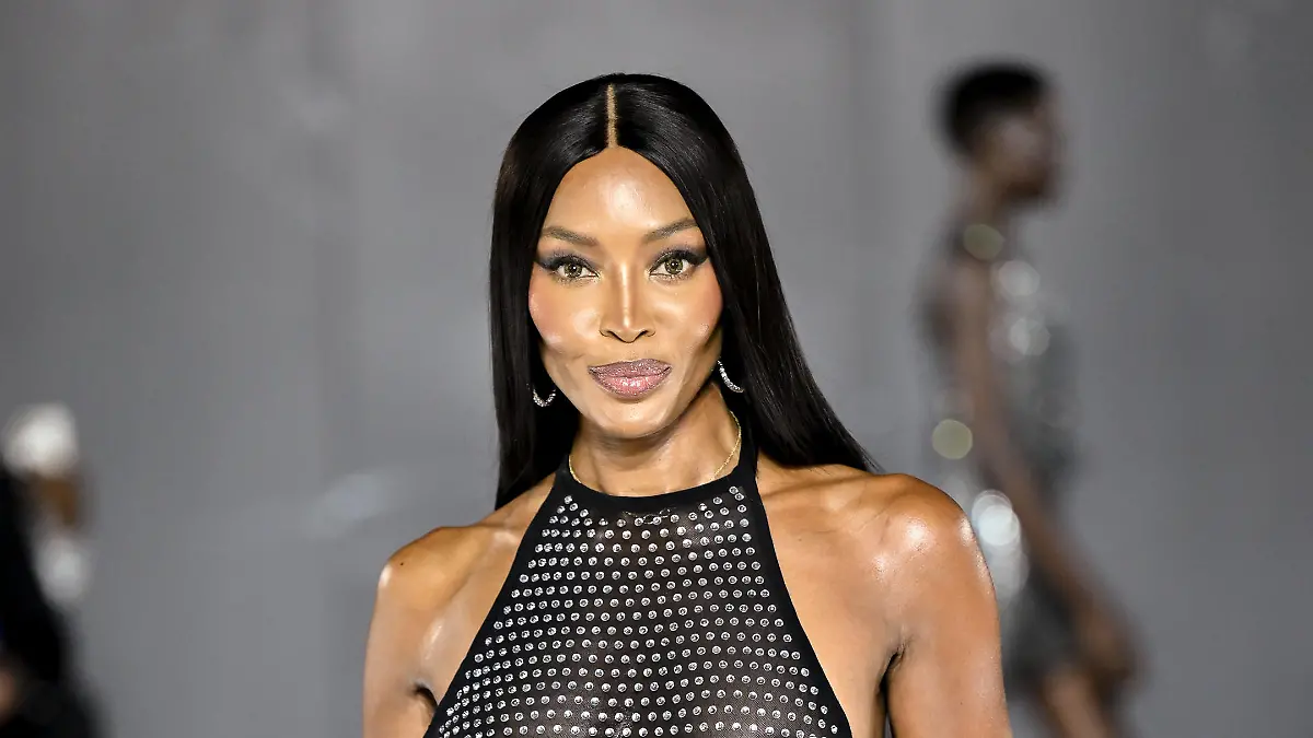 Naomi Campbell stolziert über ihren Laufsteg Stolz wie Bolle!