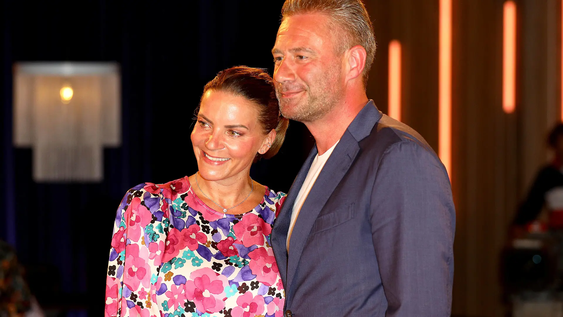 Kölner Treff am 24.08.2023 im WDR Studio BS 2 in Köln Julia und Sasha Röntgen zu Gast in der WDR Talkshow Kölner Treff am 24.08.2023 in Köln. *** Kölner Treff on 24 08 2023 in WDR Studio BS 2 in Cologne Julia and Sasha Röntgen as guests in the WDR talk show Kölner Treff on 24 08 2023 in Cologne xTSx