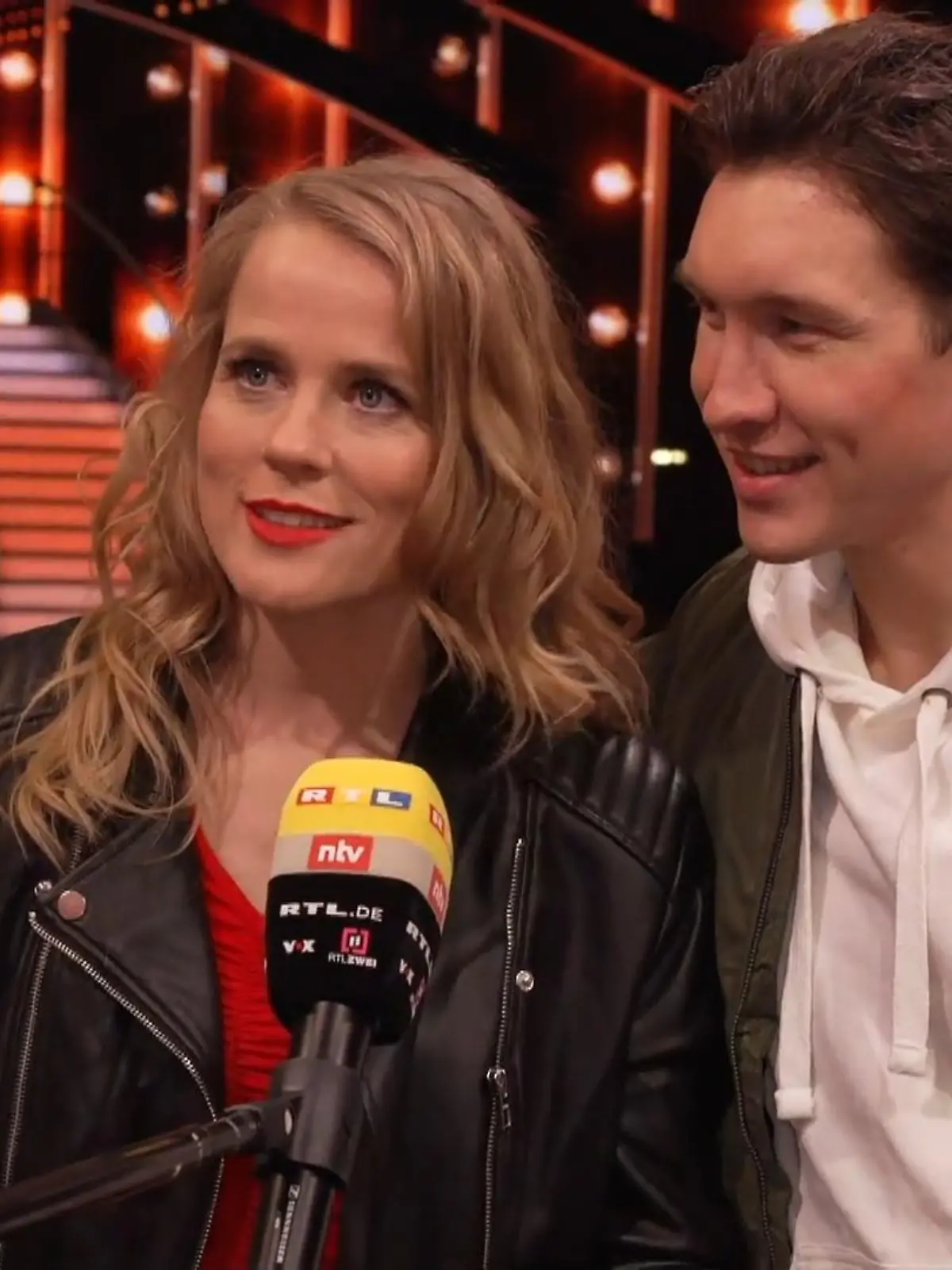 Bild zu: "Ilse und Evgeny können ihr Glück kaum fassen"