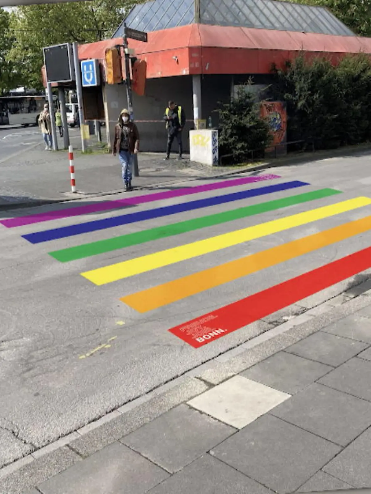 Bild zu: "Bunter Zebrastreifen"