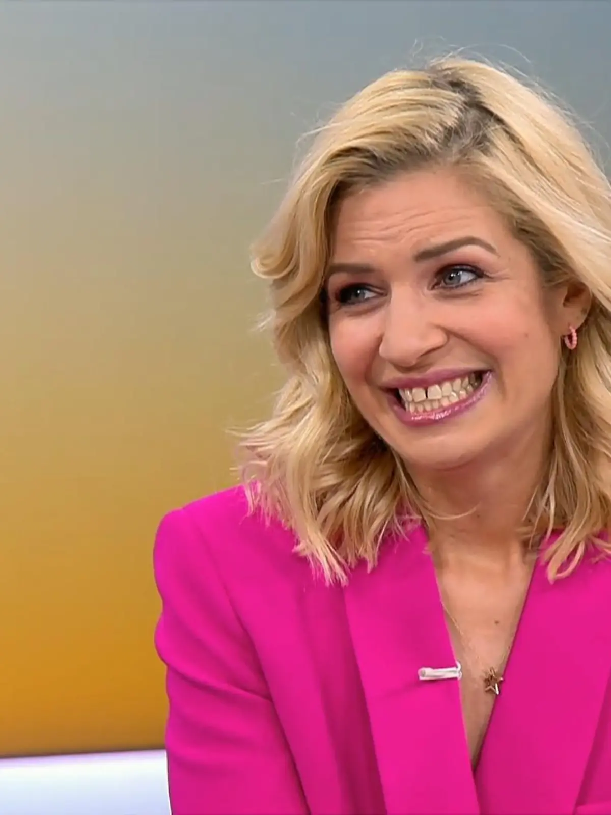 Bild zu: ""Susan, wie kannst du schon wieder aufhören?""