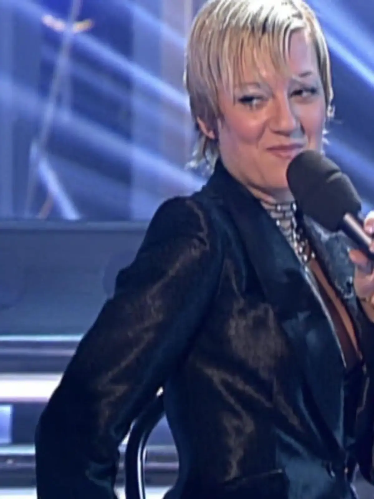 Bild zu: "Juliette Schoppmann performt "Big Spender""