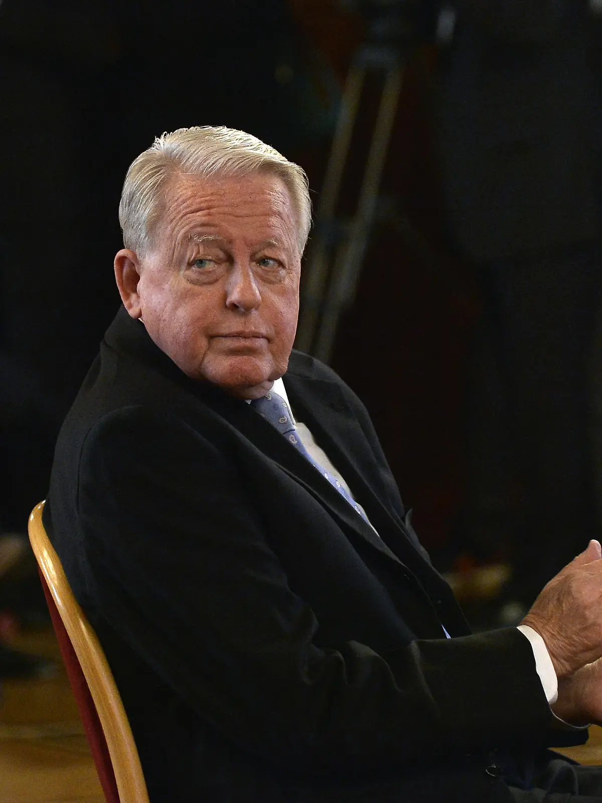 ABD0085_20171004 - WIEN - ÖSTERREICH: Verleihung der Ehrenbürger-Urkunde an Franz Vranitzky am Mittwoch, 04. Oktober 2017, im Wiener Raathaus. - FOTO: APA/HERBERT PFARRHOFER