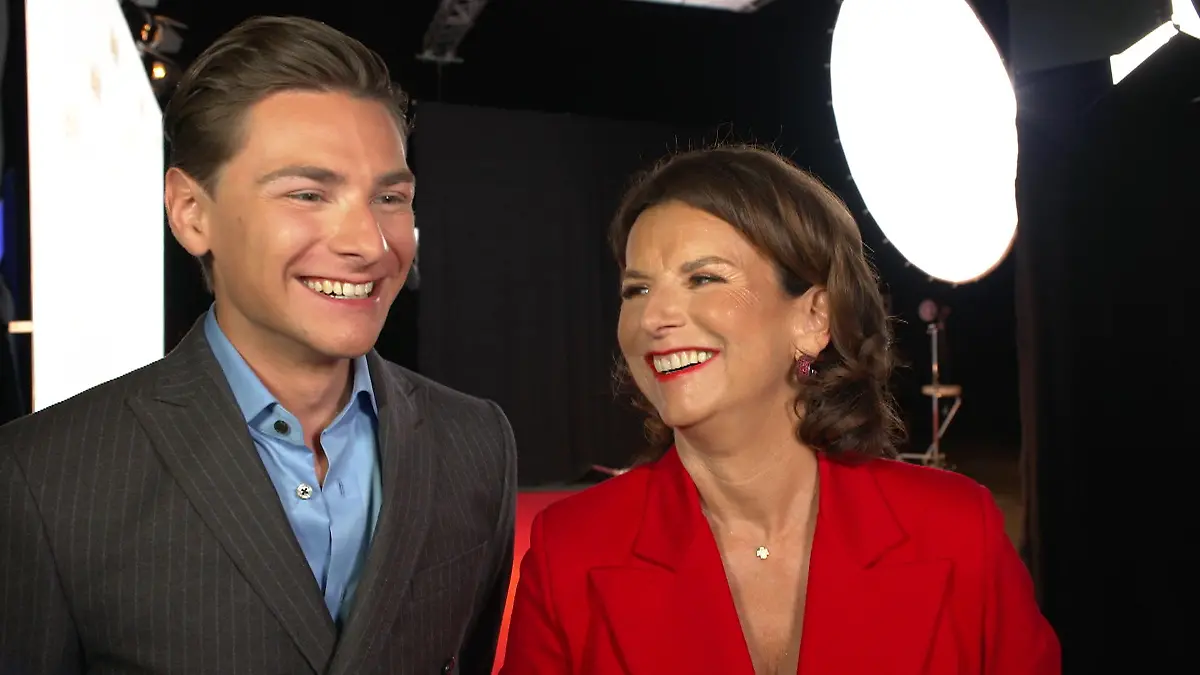 Claudia Obert & Max Suhr: Gibt es Sex im Sommerhaus? Promi-WG als Erholungstrip