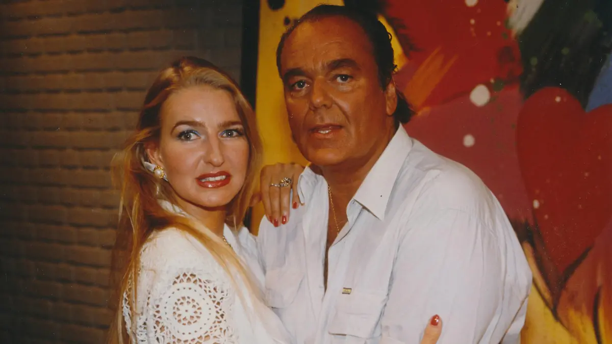 Bildnummer: 57880811  Datum: 01.05.1996  Copyright: imago/Horst Galuschka
Consul Hans-Hermann Weyer Graf von Yorck und seine Frau Christina - aufgenommen 1996 People Entertainment xmk x0x 1996 quer Portrait Hans Hermann Weyer Christina Weyer Konsul der schöne Consul zweiergruppe zweier Consul Promi Porträt 

 57880811 Date 01 05 1996 Copyright Imago Horst Galuschka Consul Hans Hermann Weyer Graf from Yorck and his Woman Christina Date 1996 Celebrities Entertainment xmk x0x 1996 horizontal Portrait Hans Hermann Weyer Christina Weyer Consul the Beautiful Consul Dyad two Consul Celebrity Portrait  