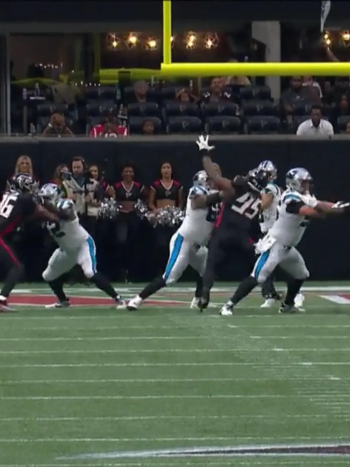 Die NFL-Karriere von Quarterback Bryce Young von den Carolina Panthers startet mit einer Niederlage. Die Panthers verlieren gegen die Atlanta Falcons mit 10:24. Alle Highlights im Video.