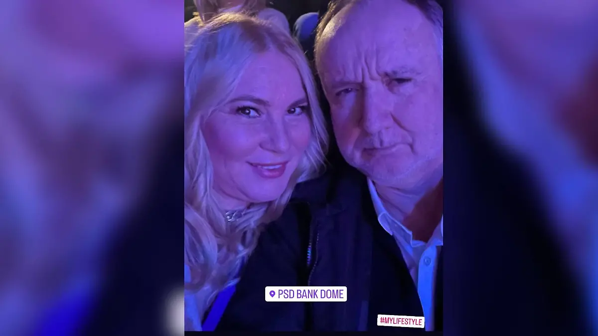 Stolzes Geburtstagskind: Renata Lusin postet ein Selfie aus dem "Let's Dance"-Publikum.