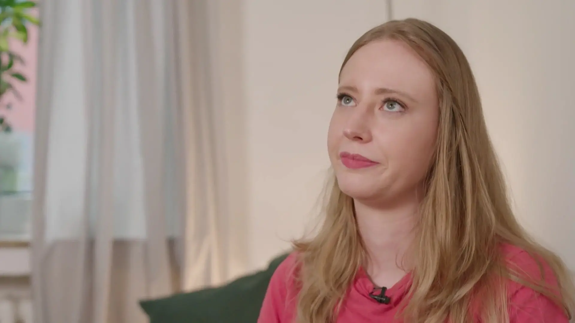 Victoria (29) kämpft mit Endometriose Nicht sichtbare Behinderungen