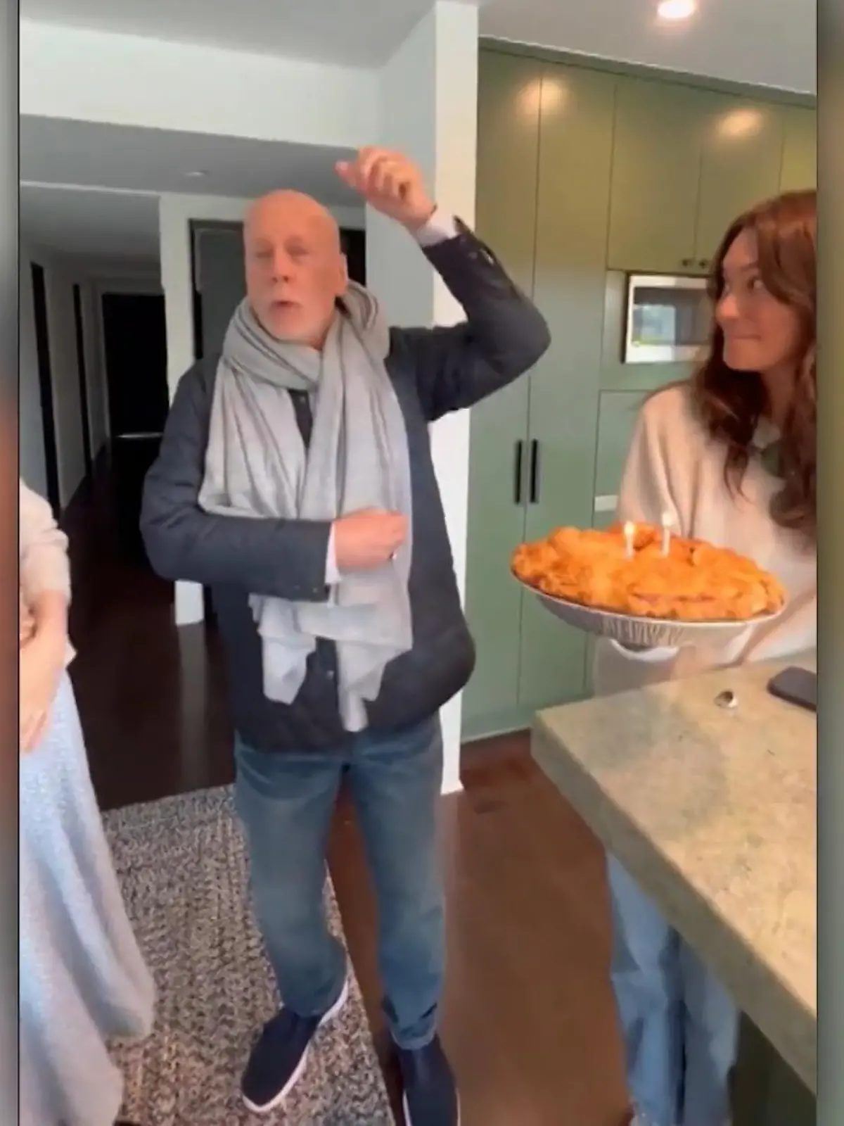 Bild zu: "Bruce Willis feiert 68. Geburtstag"