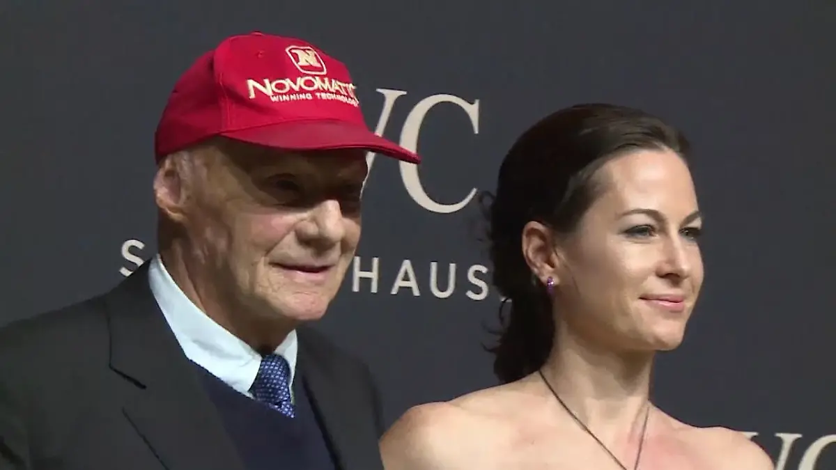 Lauda-Witwe soll für erbunwürdig erklärt werden Streit um Niki Laudas Erbe