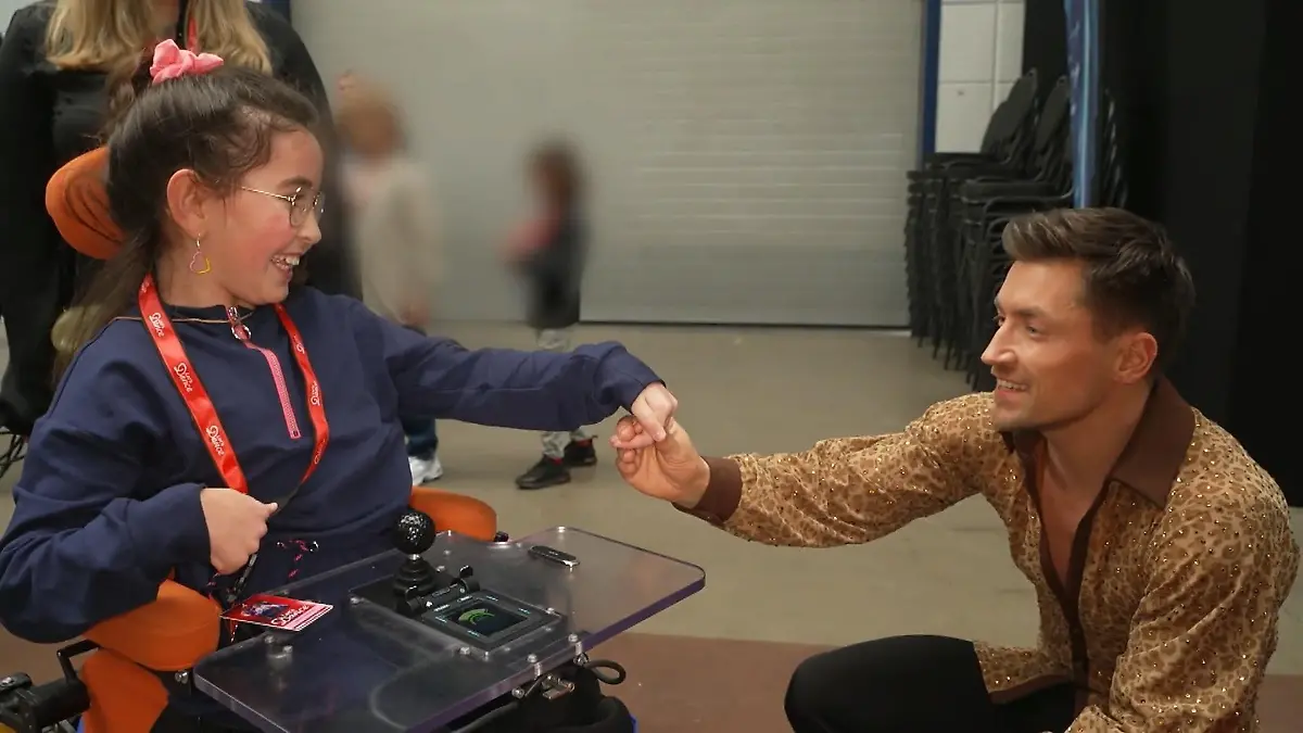 Für "Let's Dance"-Superfan Lena wird ein Traum wahr Das geht ans Herz!