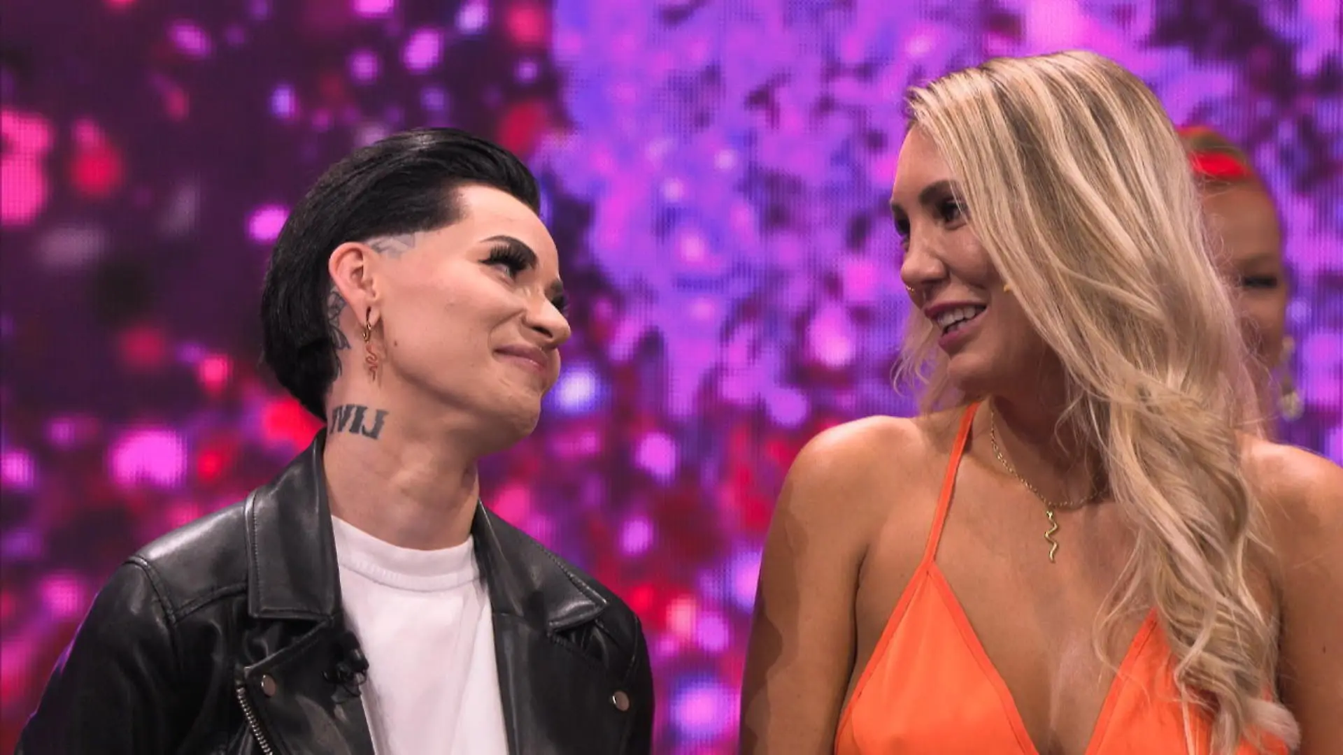 So geht es den Paaren vom Girls-Special heute "Take Me Out - Girls, Girls, Girls"