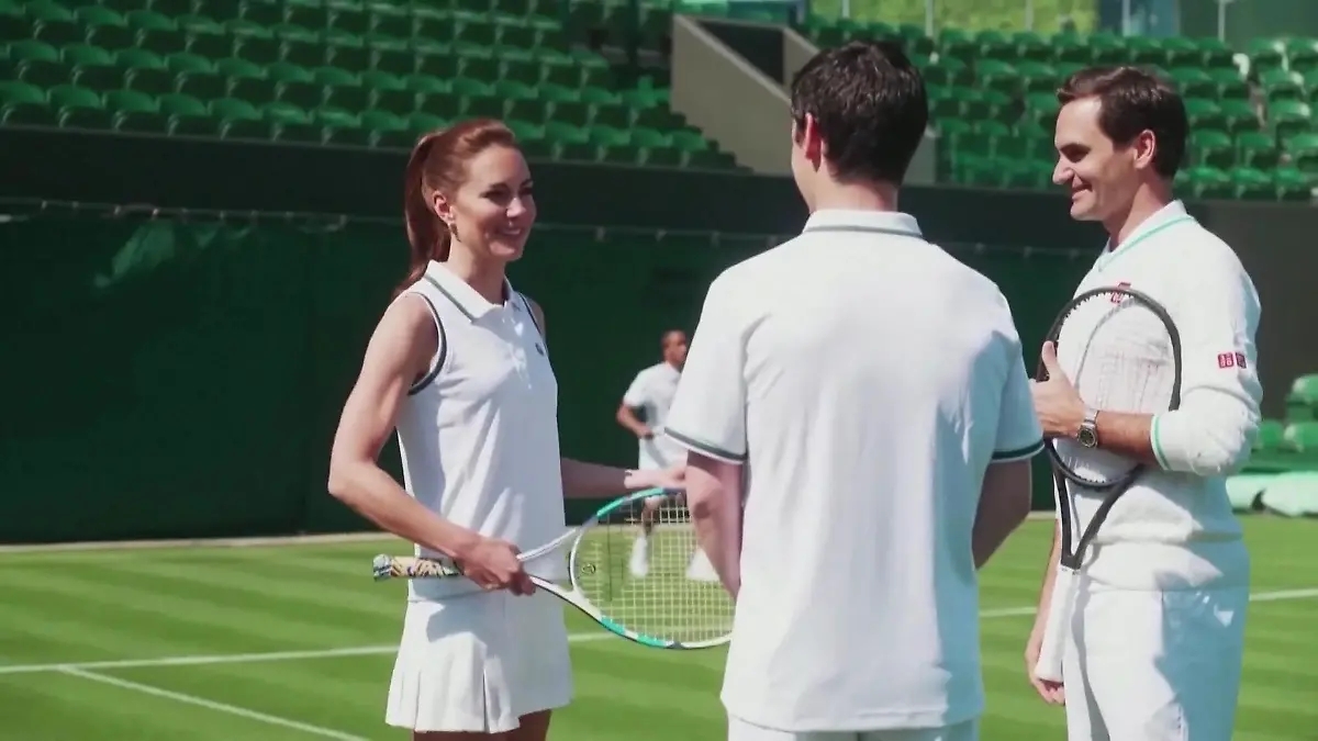 Prinzessin Kate zieht Roger Federer beim Tennis ab Wer kann, der kann!