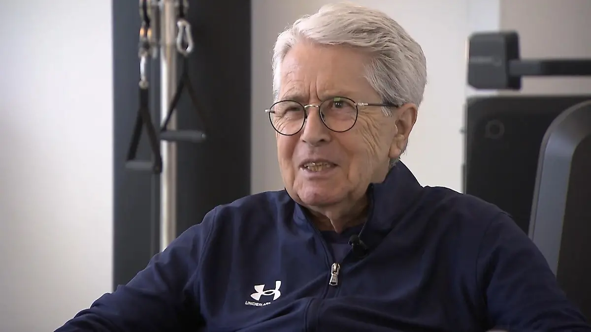 Wie Frank Elstner gegen Parkinson kämpft "Ganz schön knackig!"