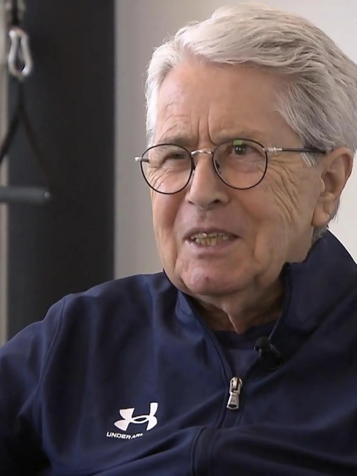 Bild zu: "Wie Frank Elstner gegen Parkinson kämpft"