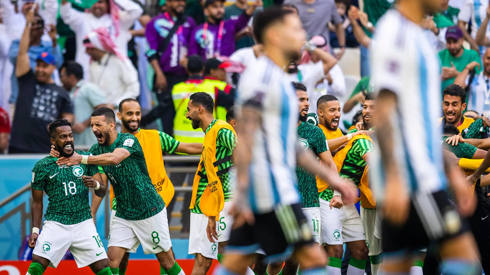 Doha, Qatar. 22nd Nov, 2022. Nawaf Al-Abed Saudi, Abdulelah Al-Malki Saudi Argentina - Saudi Arabia World Cup 2022 in Qatar 22.11.2022 Credit: Moritz Müller *** Doha, Qatar 22nd Nov, 2022 Nawaf Al Abed Saudi , Abdulelah Al Malki Saudi Argentina Saudi Arabia World Cup 2022 in Qatar 22 11 2022 Credit Moritz Müller
